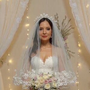 Sheer white Bridal Veil with Lace Appliqué